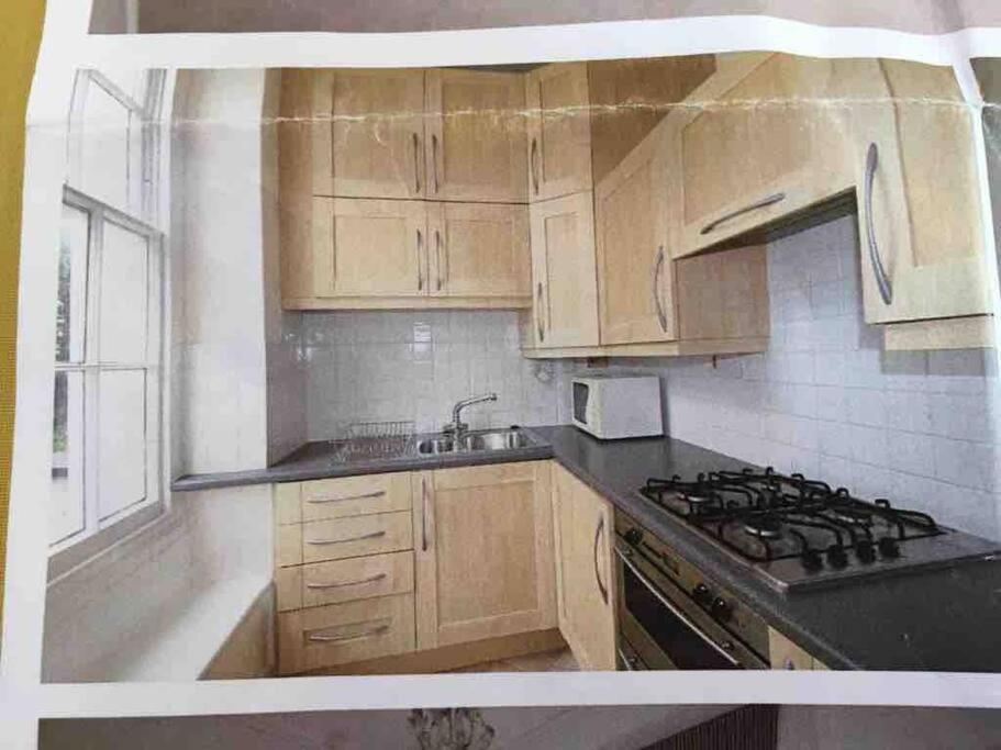 Stunning Arty Apartment In The Heart Of Clifton บริสตอล ภายนอก รูปภาพ